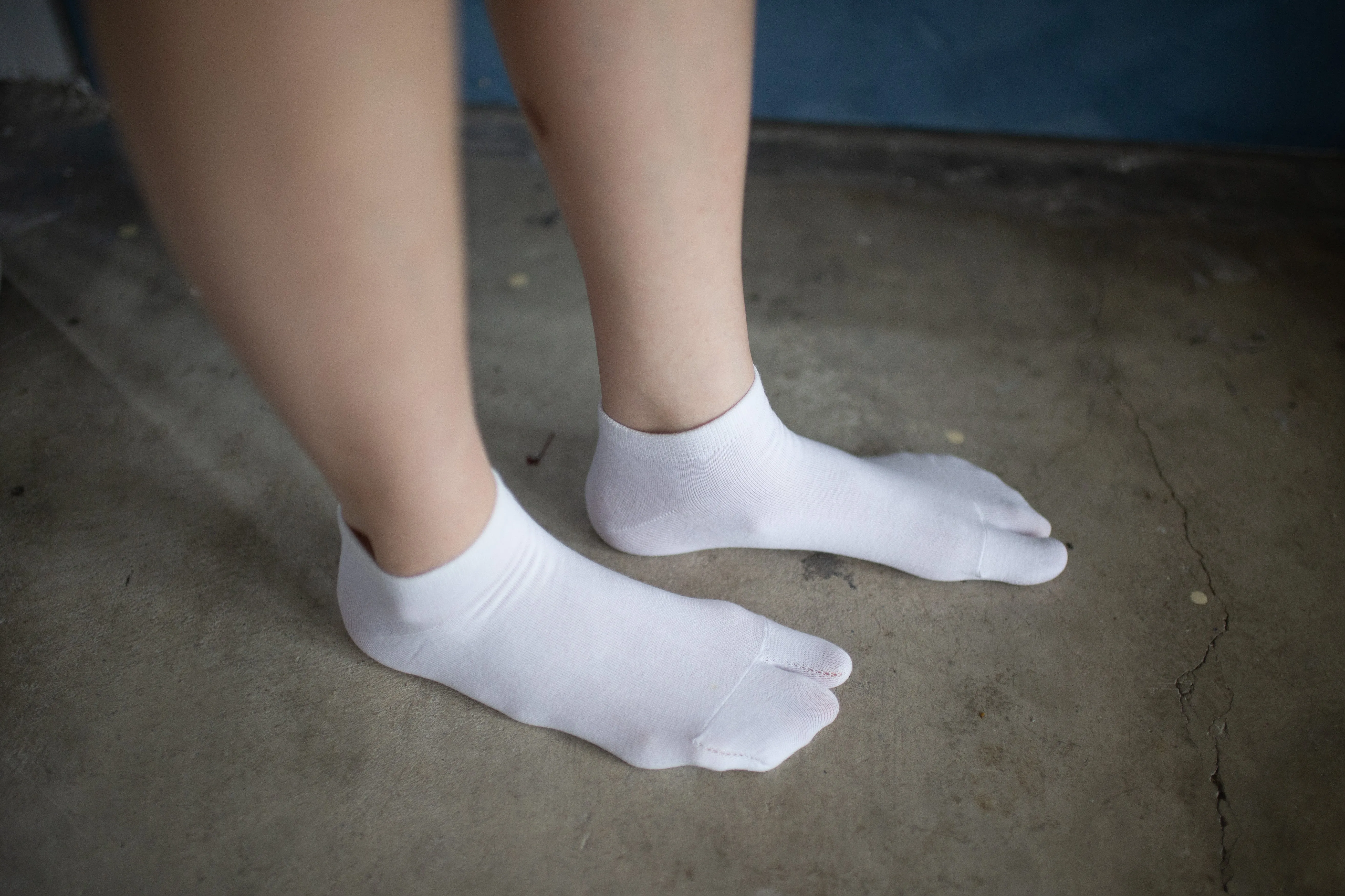 Tabi Toe Ankle Socks